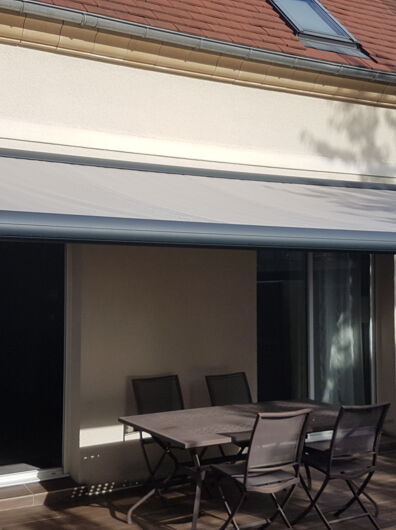 Store coffre Omega